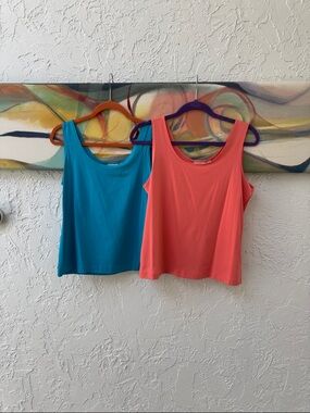 Women’s Microfiber Tank Top - Coral and Teal